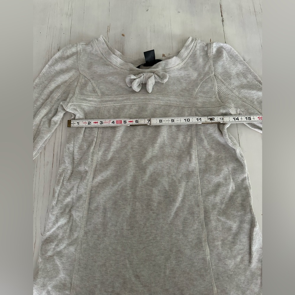 Gray women’s grey shirt Bow Marc Jacob’s size small s waffle super soft vintage - Picture 4 of 9